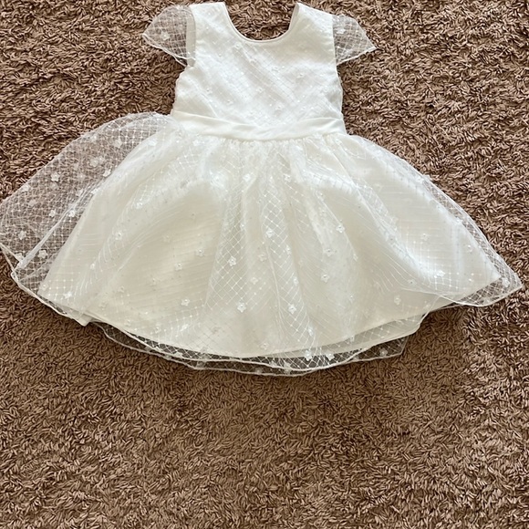 NWOT Elegant White Dress with Sheer Overlay Flower girl wedding baptism dress - Picture 2 of 9